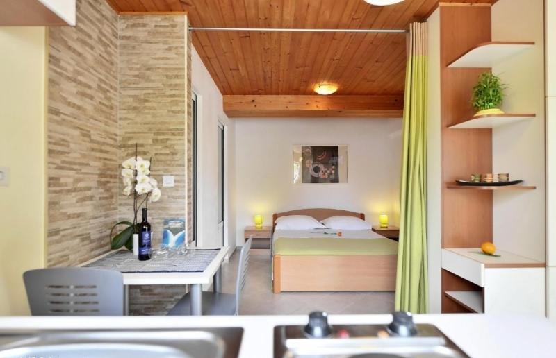 Studio Apartments 4 Two Бол Екстериор снимка