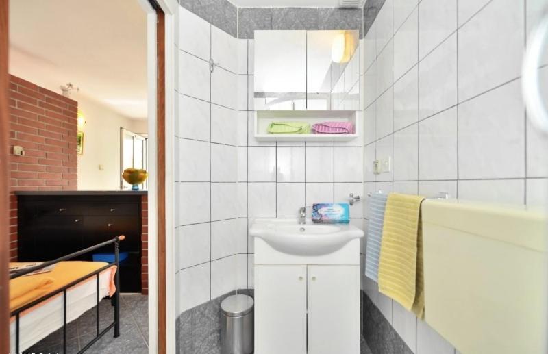 Studio Apartments 4 Two Бол Екстериор снимка