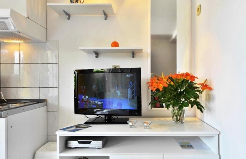 Studio Apartments 4 Two Бол Екстериор снимка