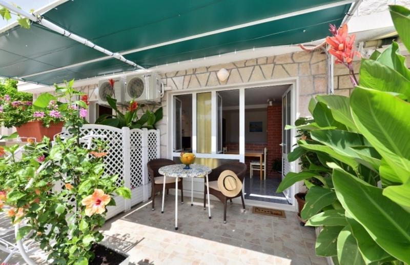 Studio Apartments 4 Two Бол Екстериор снимка